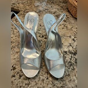 Jessica Simpson Metallic Silver Slingback Heels
